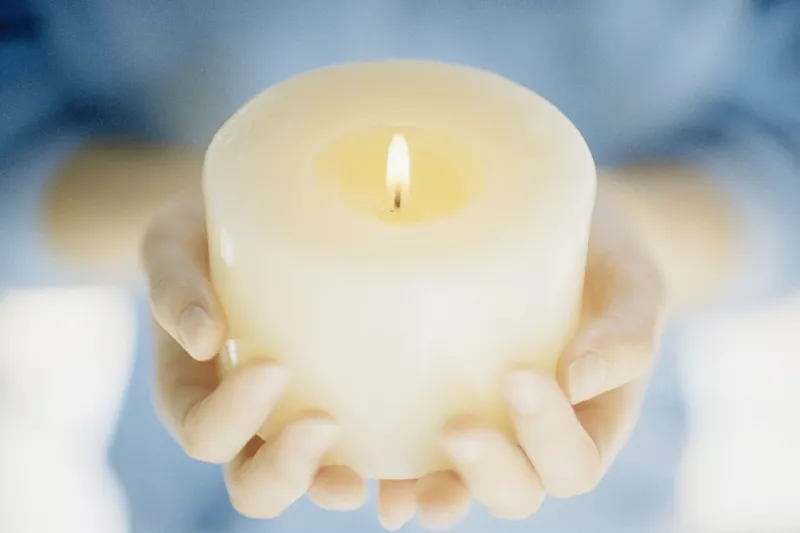 A Simple Candle Spell