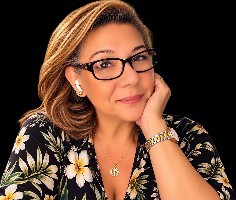 StarzPsychicMolly — Starz Psychics psychic profile